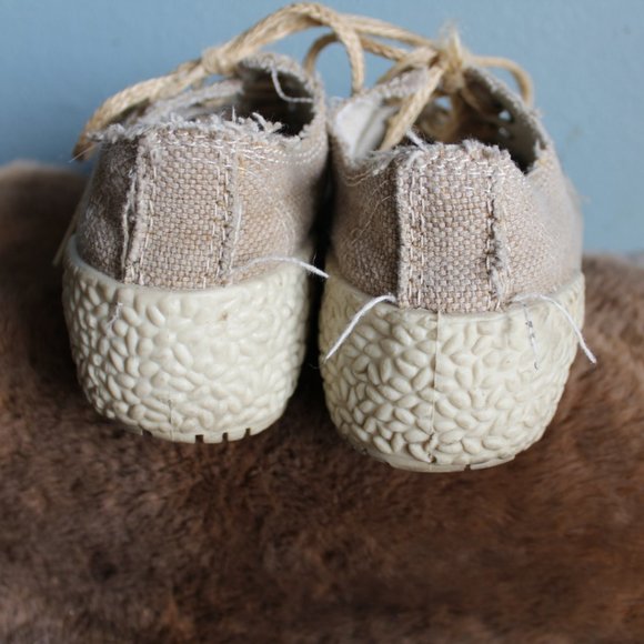 Rebels Country Women's Tan Jute Up Lace Sneaker - Picture 7 of 11